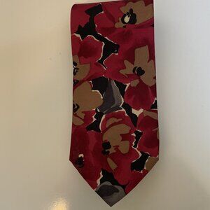 Vintage Geoffrey Beene Italian Silk tie featuring a burgundy floral pattern